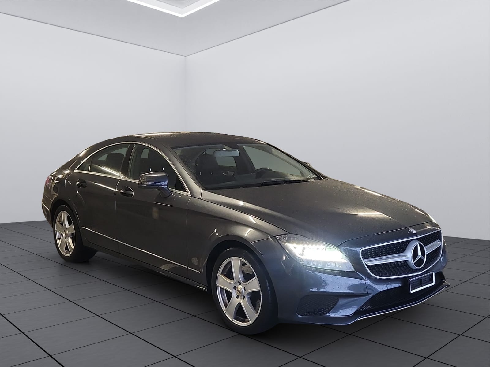 MERCEDES-BENZ CLS 350 BlueTEC 4Matic 7G-Tronic-image-2