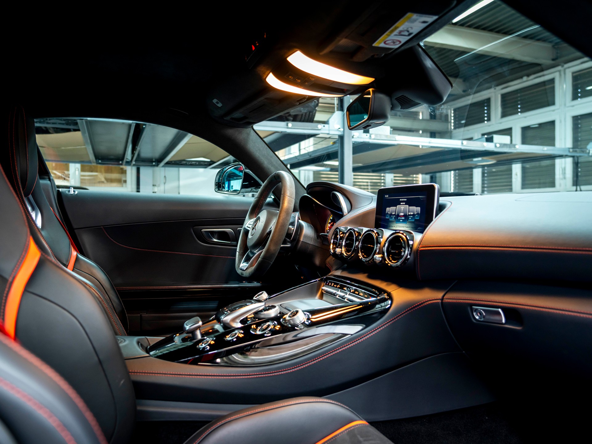 MERCEDES-BENZ AMG GT S Edition 1 Speedshift DCT-image-27