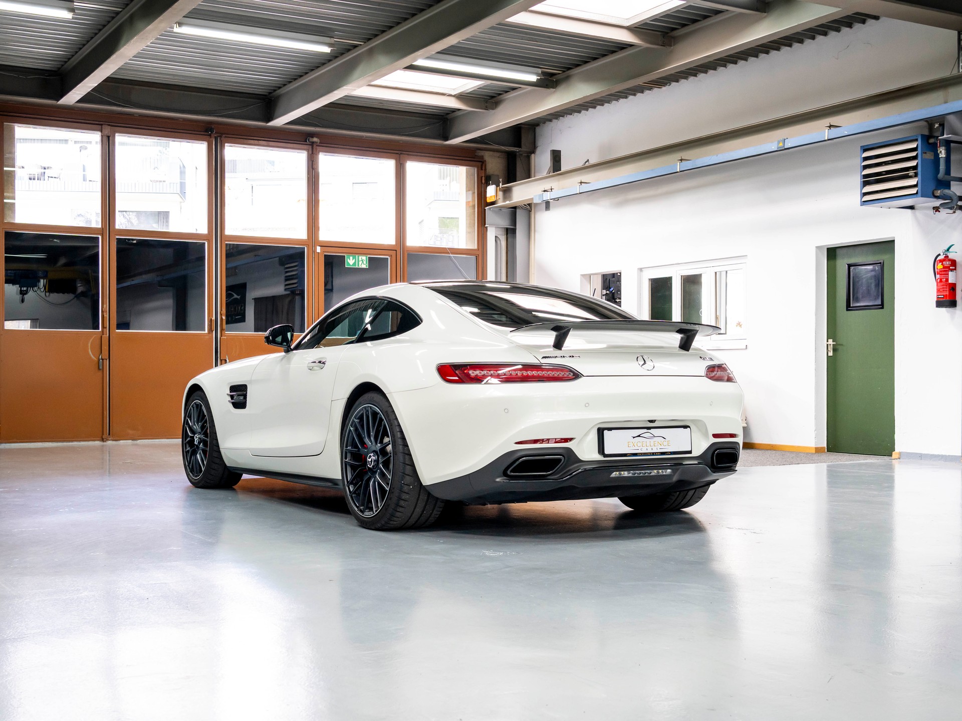 MERCEDES-BENZ AMG GT S Edition 1 Speedshift DCT-image-7