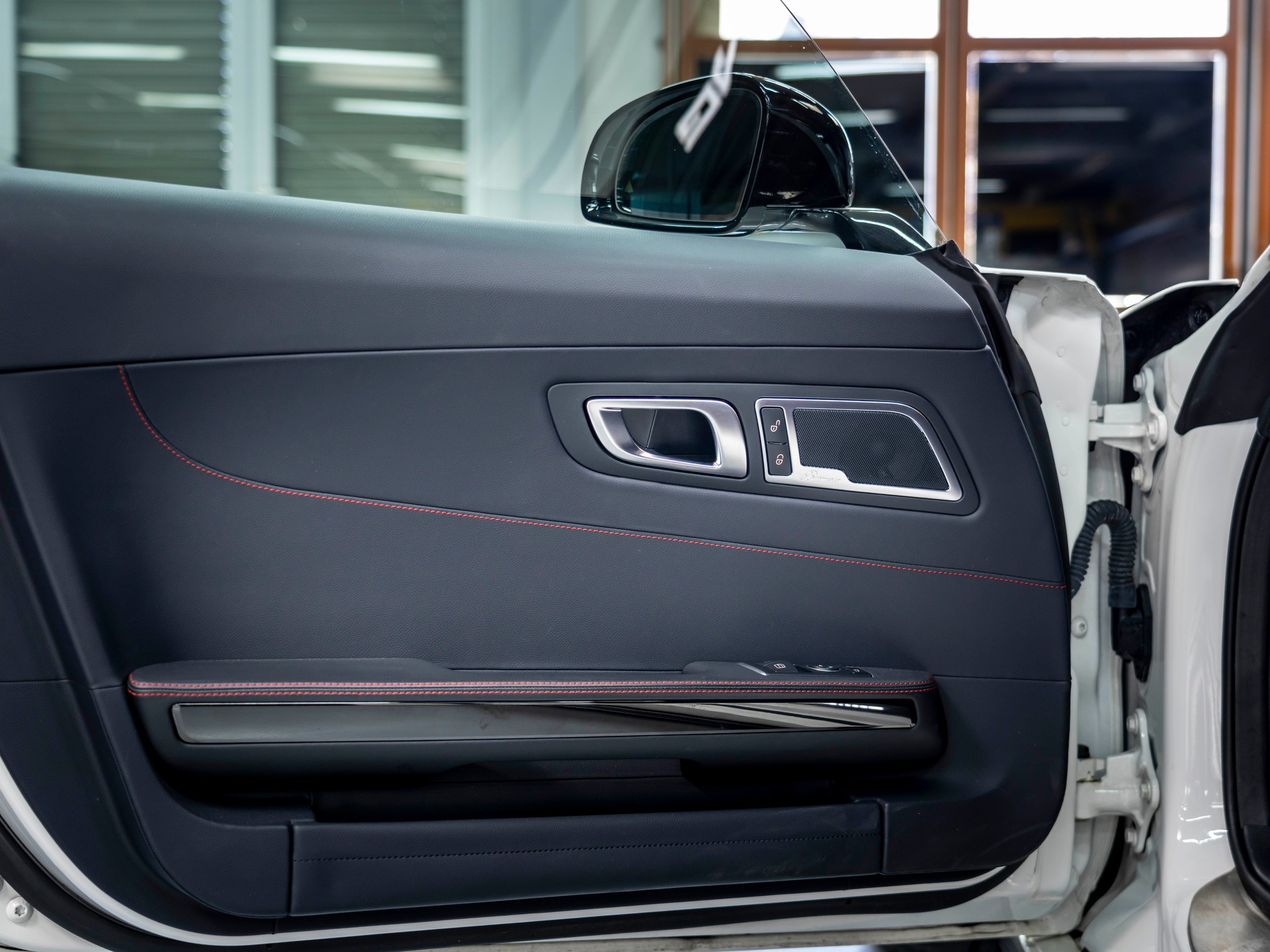 MERCEDES-BENZ AMG GT S Edition 1 Speedshift DCT-image-25