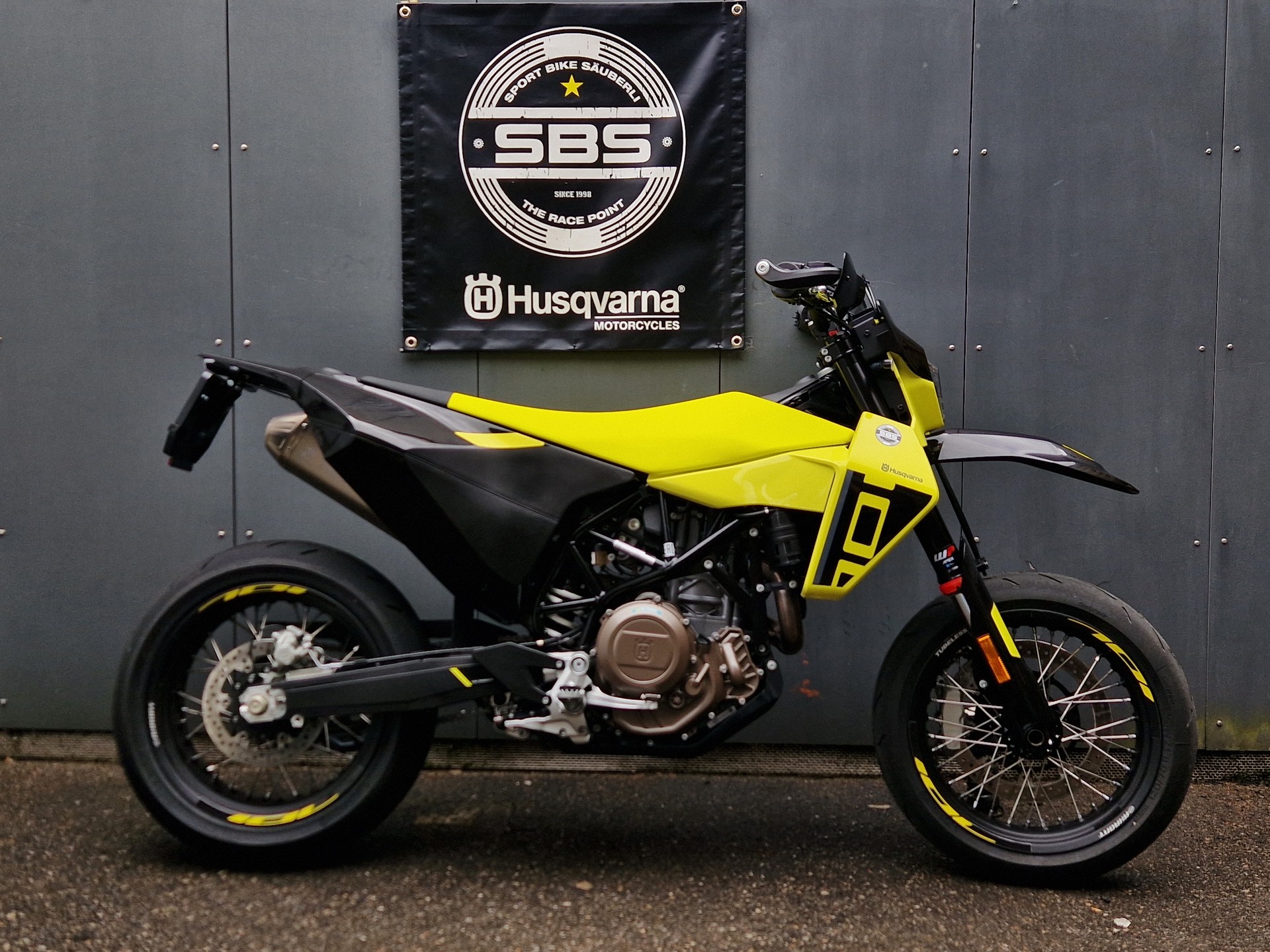 HUSQVARNA 701 Supermoto (35kW)