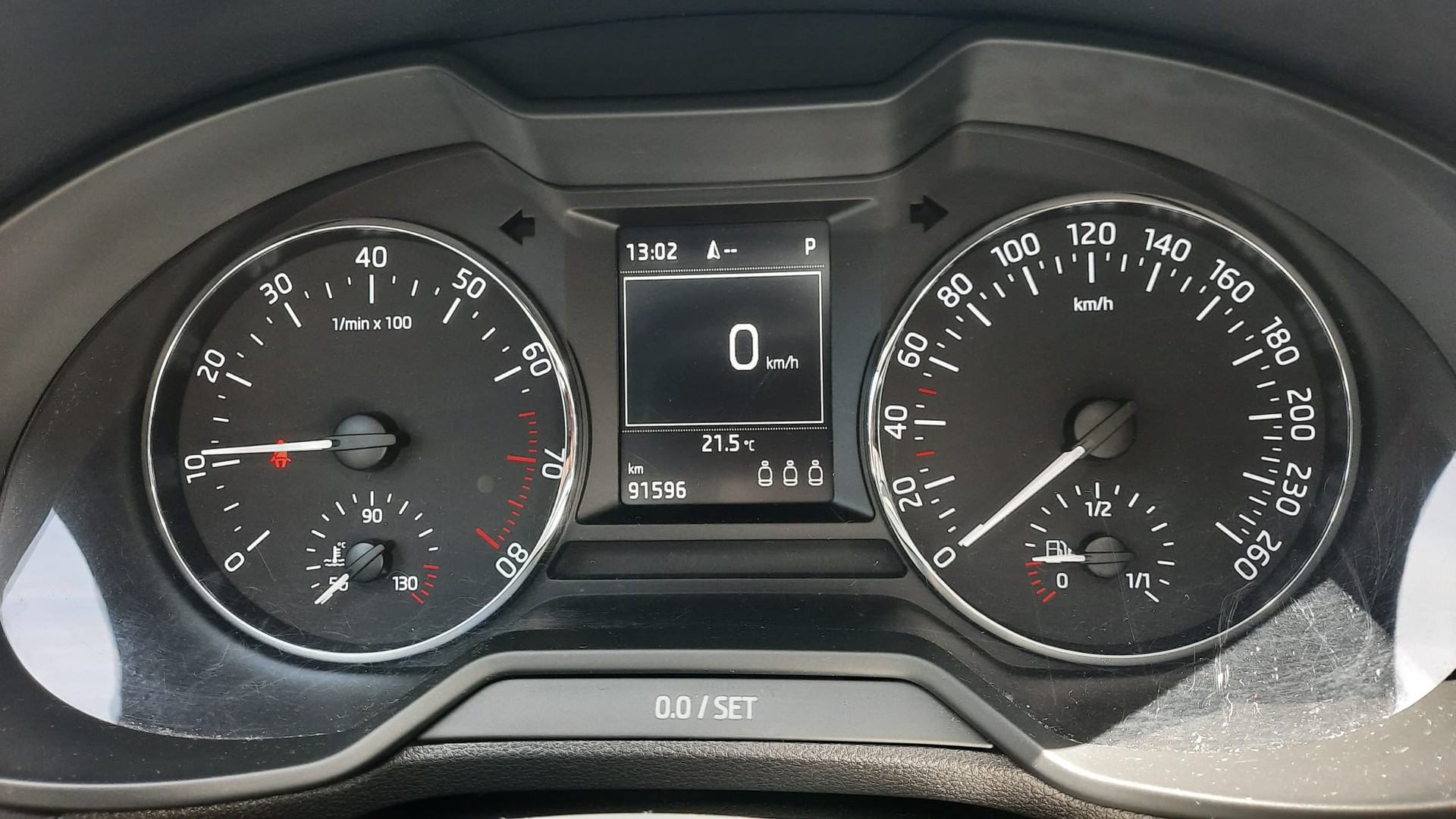 SKODA Octavia Combi 1.8 TSI Style 4x4 DSG-image-8