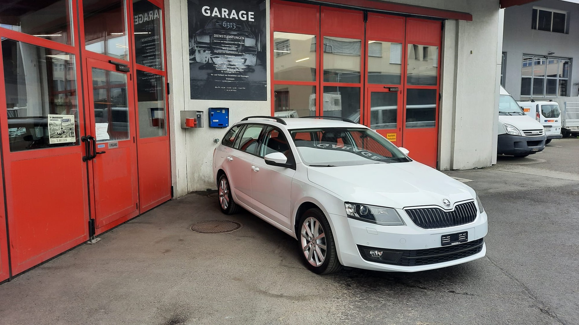 SKODA Octavia Combi 1.8 TSI Style 4x4 DSG-showroom-element-2