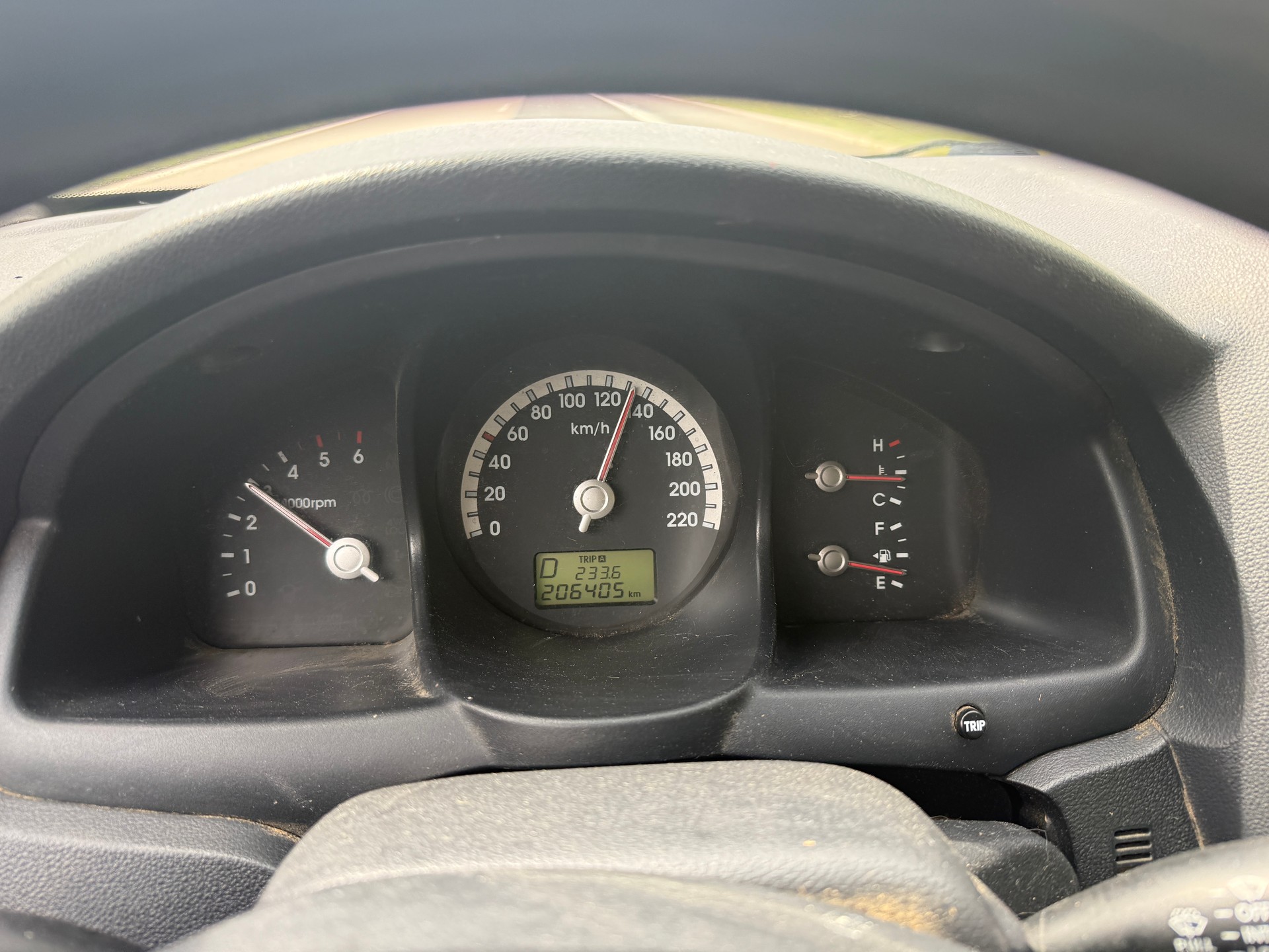 KIA Sportage 2.0 CRDi Style-image-12