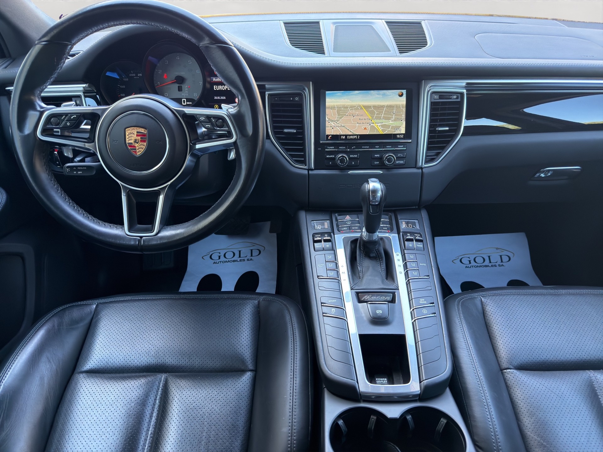 PORSCHE Macan S PDK-image-2