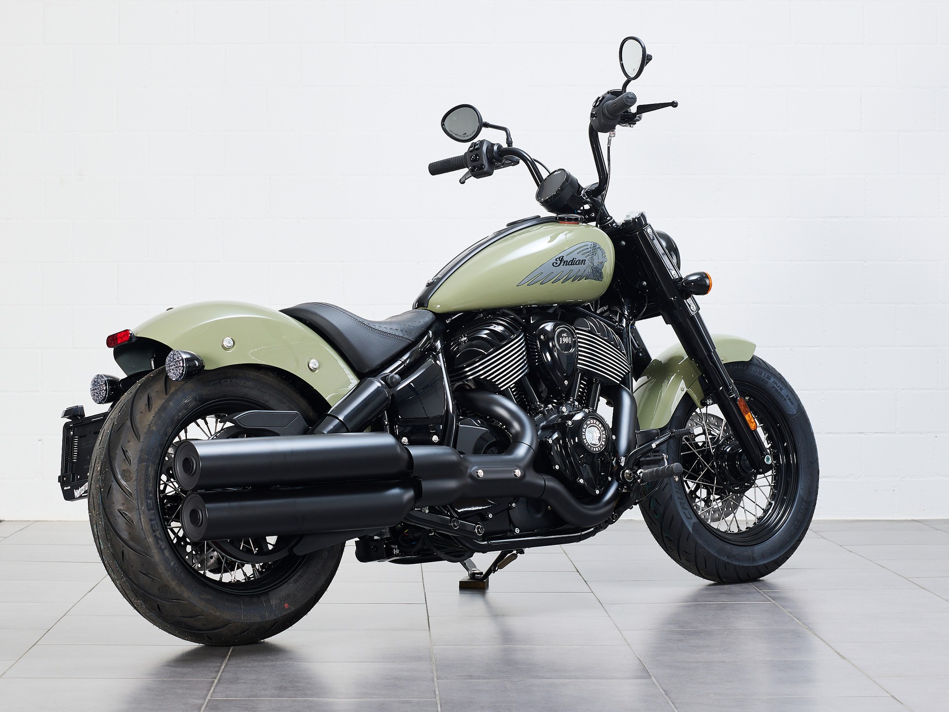 INDIAN Chief Bobber Dark Horse-image-4
