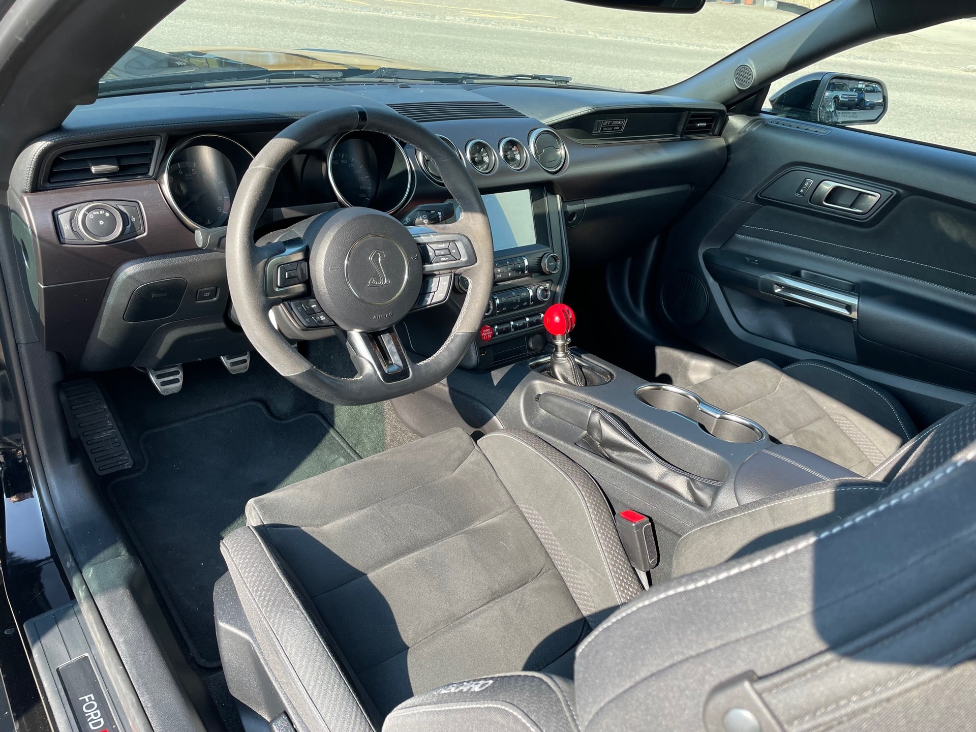 FORD Shelby GT350 Recaro-image-6