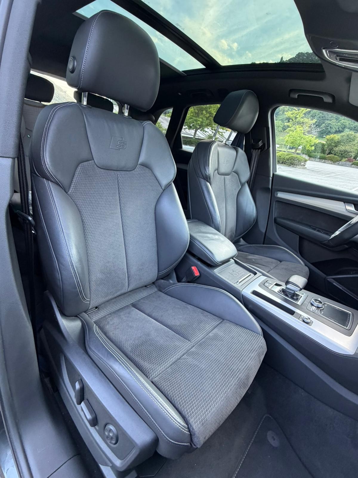 AUDI 2.0 40 TDI Sport qu. S-Tronic-image-8