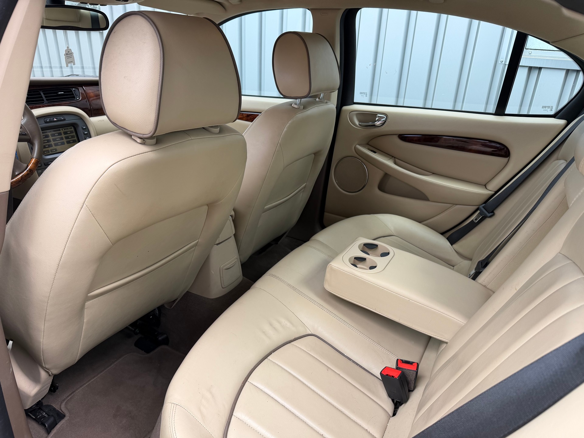JAGUAR X-Type 3.0 V6 Traction4 Sovereign Anniv. Pack Aut.-image-10