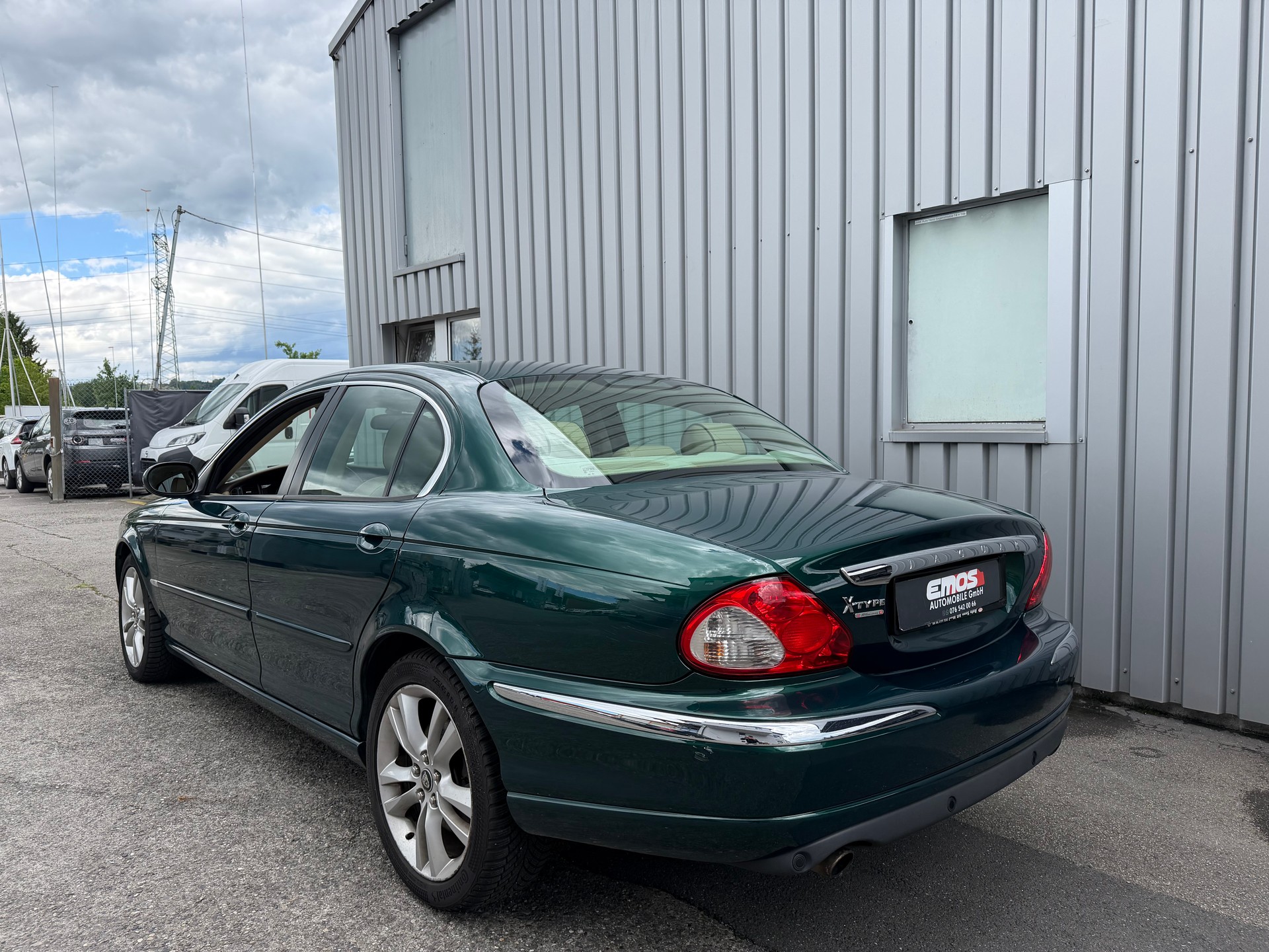 JAGUAR X-Type 3.0 V6 Traction4 Sovereign Anniv. Pack Aut.-image-4