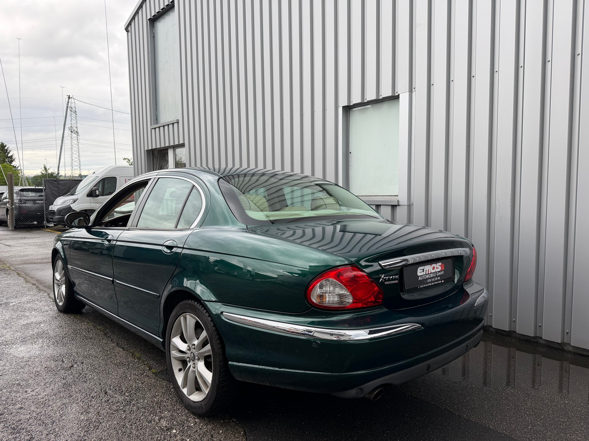 JAGUAR X-Type 3.0 V6 Traction4 Sovereign Anniv. Pack Aut.-image-4