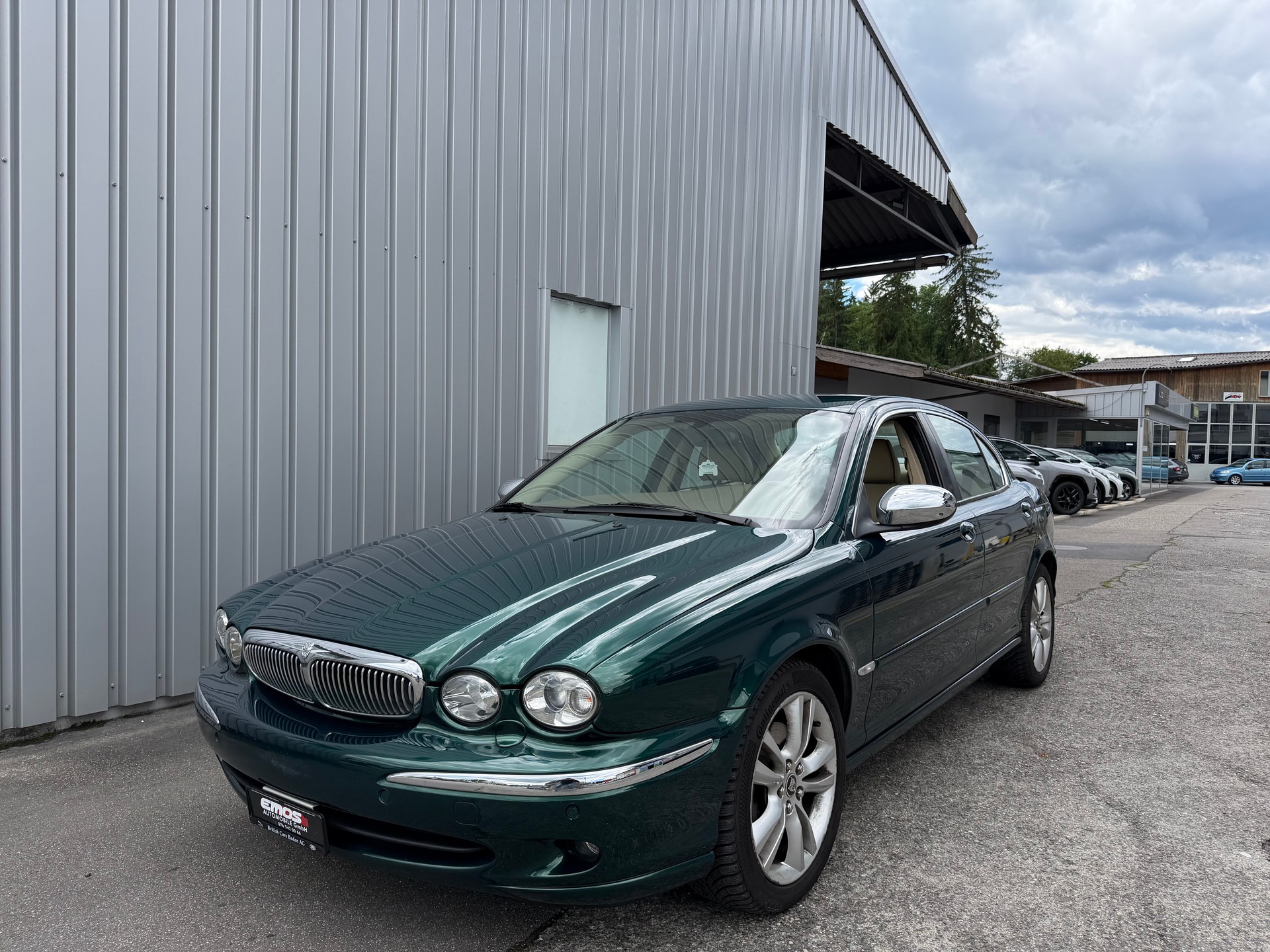 JAGUAR X-Type 3.0 V6 Traction4 Sovereign Anniv. Pack Aut.-image-0