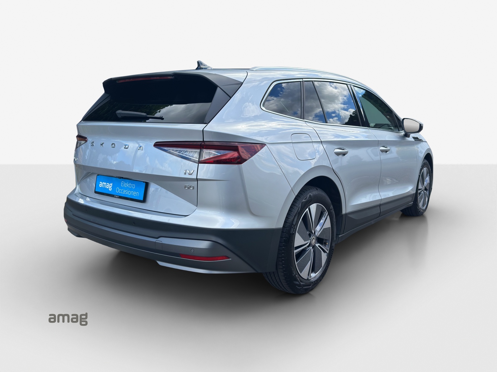SKODA Enyaq iV 60-image-5