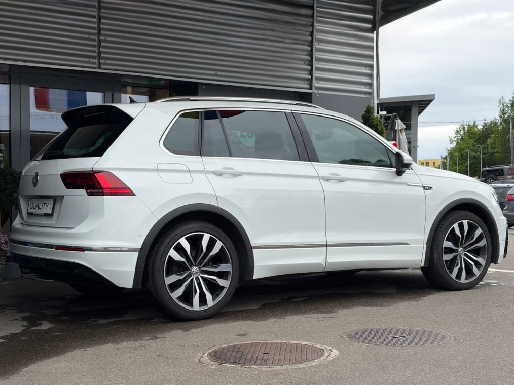 VW Tiguan 2.0 TSi R-Line 4Motion-image-2