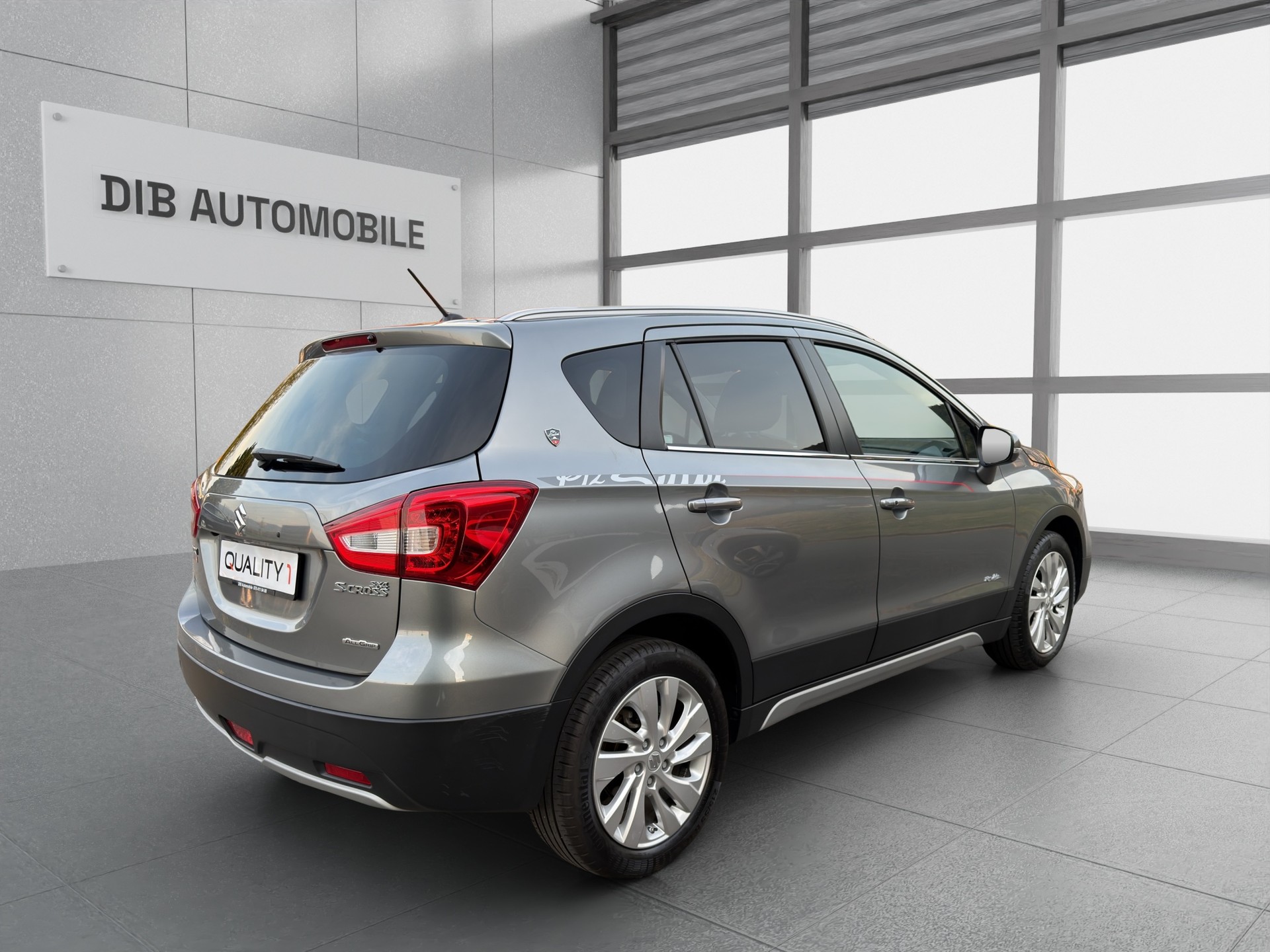SUZUKI SX4 S-Cross 1.4 16V Piz Sulai Swiss Edition 4WD Automatic*TOP ZUSTAND*TOP AUSSTATTUNG*NUR 20000 KM*-image-3