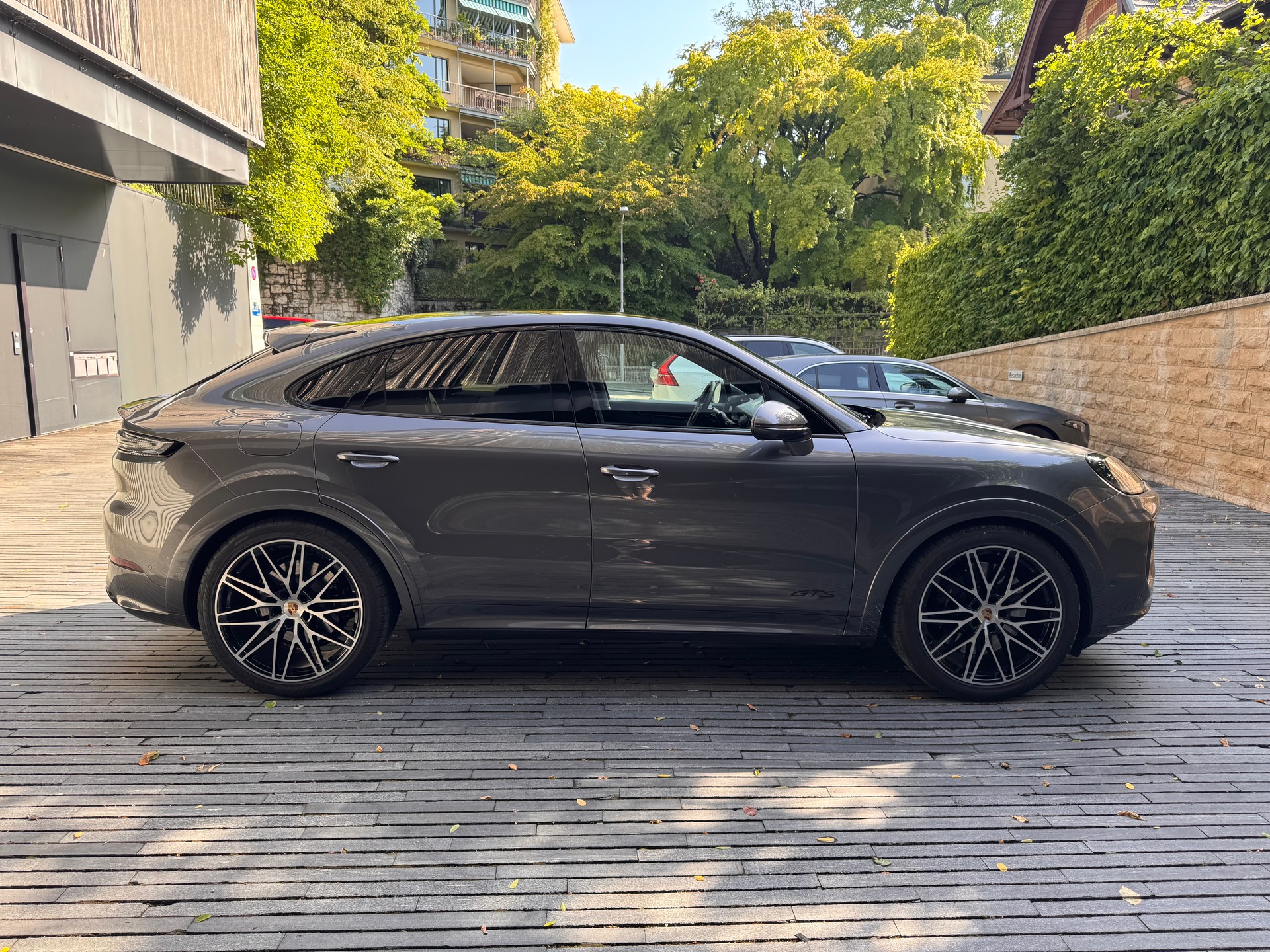 PORSCHE Cayenne Coupé GTS 4.0 V8-image-0