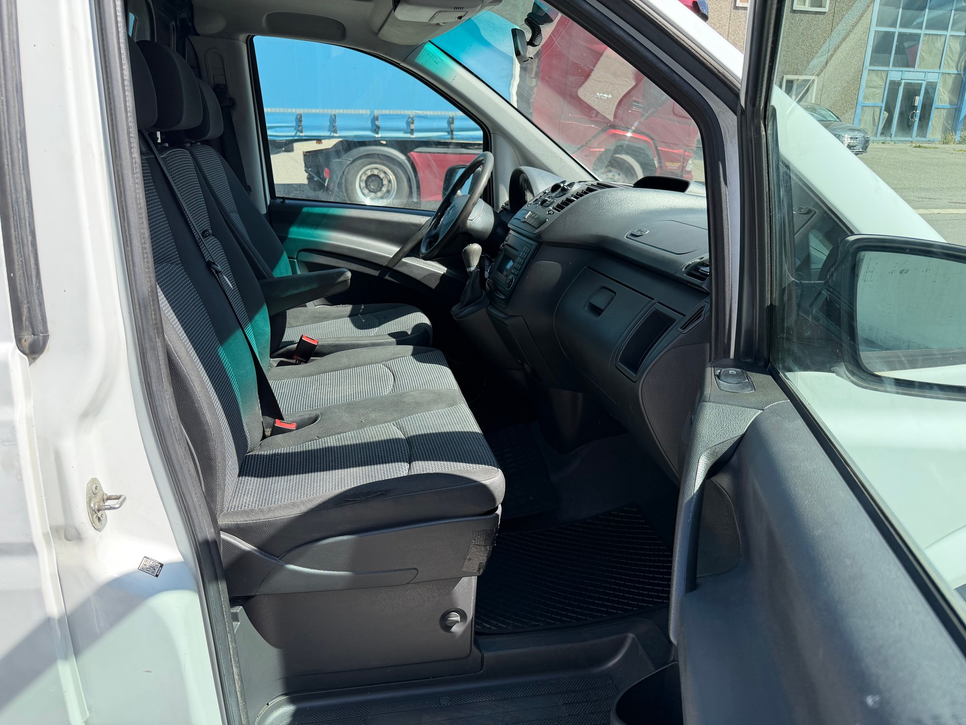MERCEDES-BENZ Vito 116 CDI Blue Efficiency L A-image-2