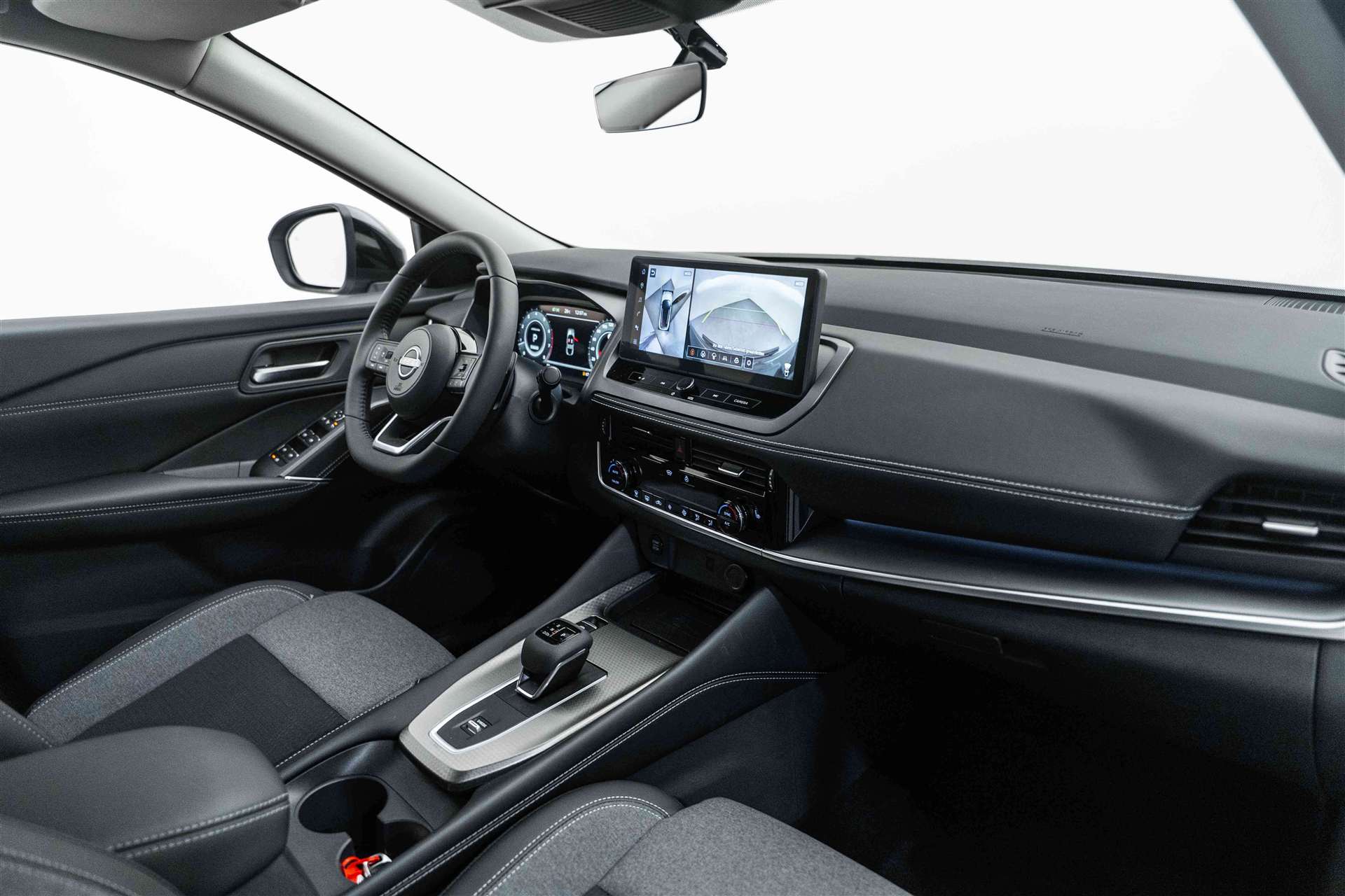 NISSAN Qashqai 1.3 DIG-T MHEV N-Connecta Xtronic-Automat-image-8