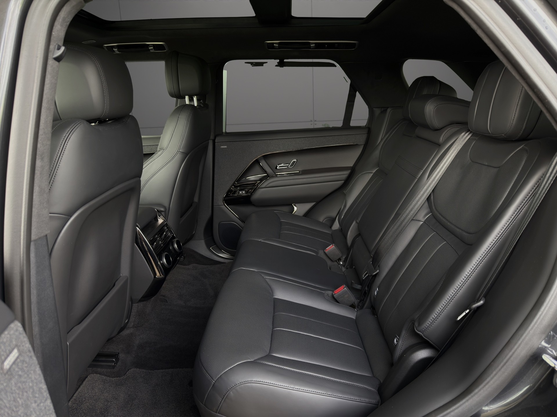LAND ROVER Range Rover Sport P550e 3.0 Si6 PHEV Autobiography Automatic-image-6