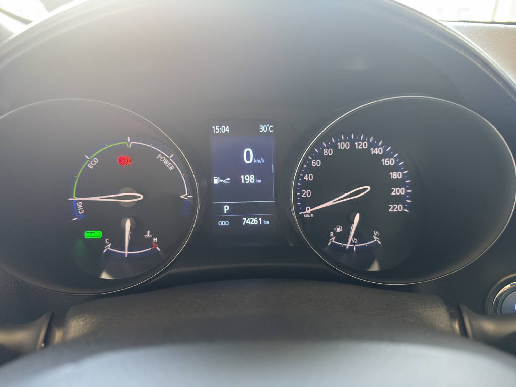 TOYOTA C-HR 2.0 VVTi HSD Style-image-7