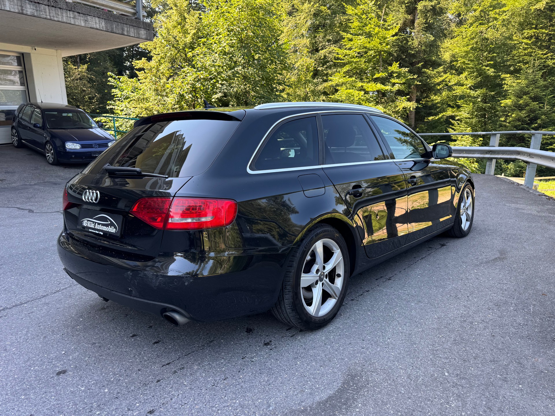 AUDI A4 Avant 2.0 TFSI quattro S-tronic-image-3