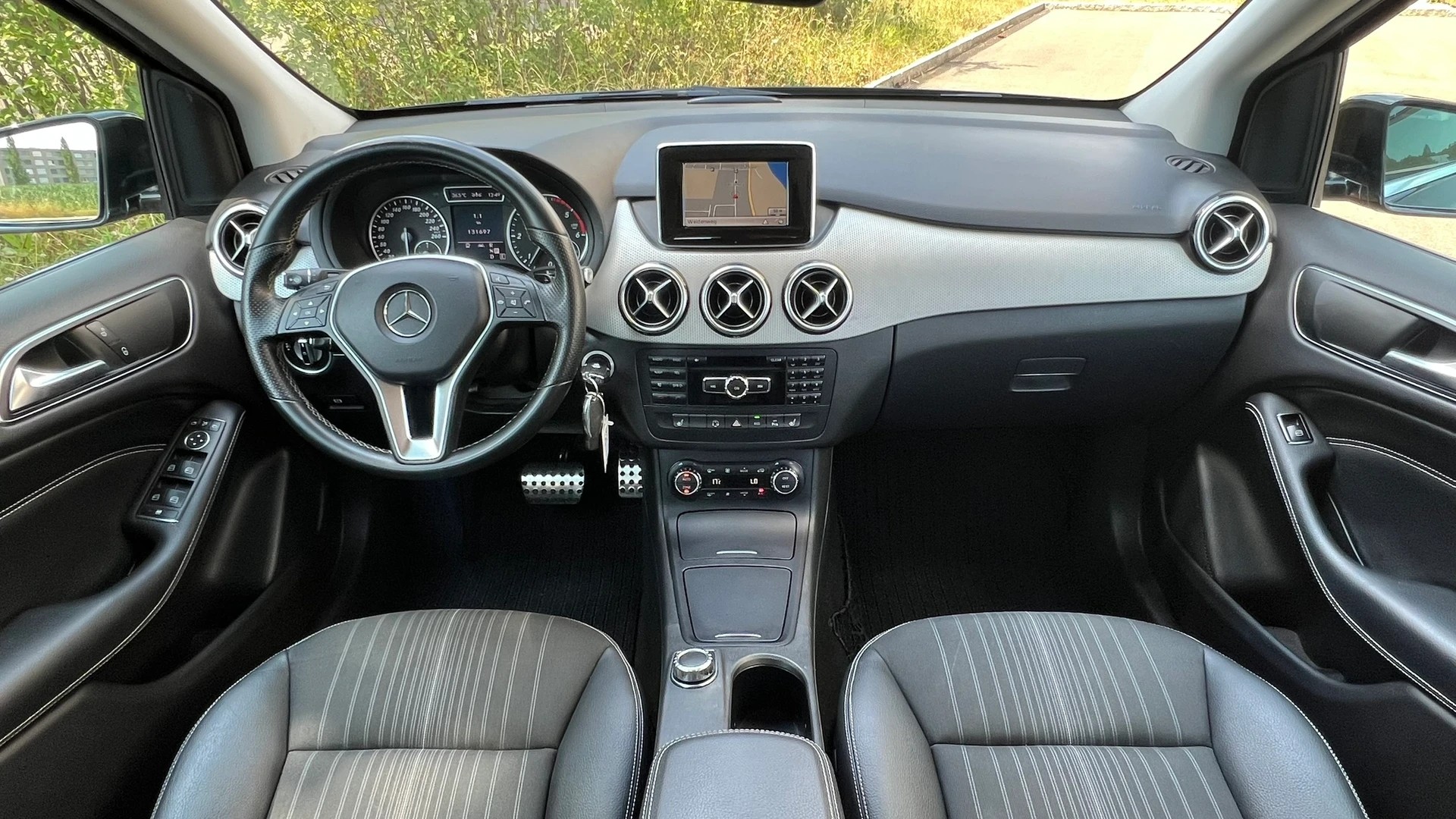 MERCEDES-BENZ B 220 CDI SWISS STAR EDITION 4MATIC 7G-DCT l 177 PS-image-21