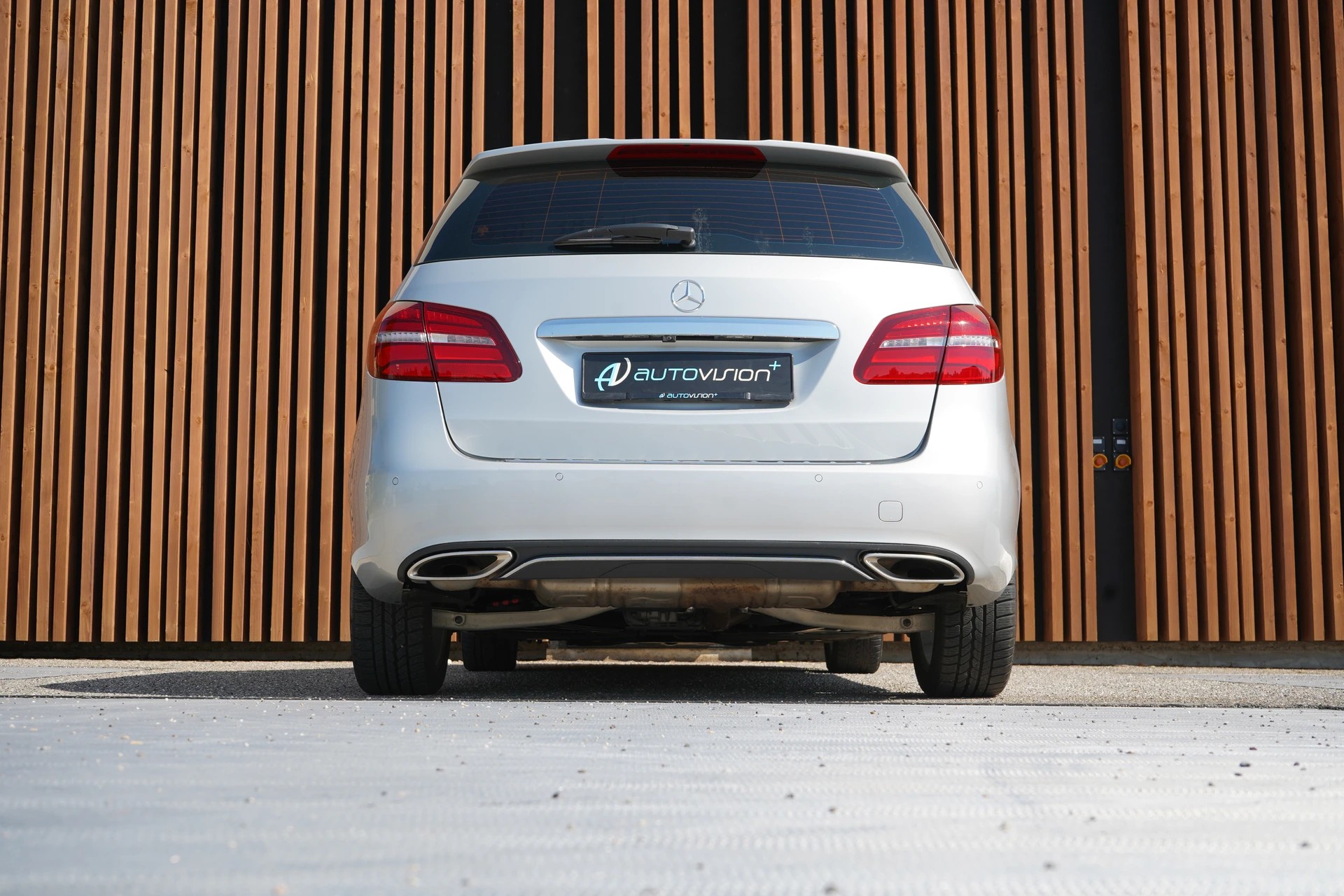 MERCEDES-BENZ B 220 CDI SWISS STAR EDITION 4MATIC 7G-DCT l 177 PS-image-18