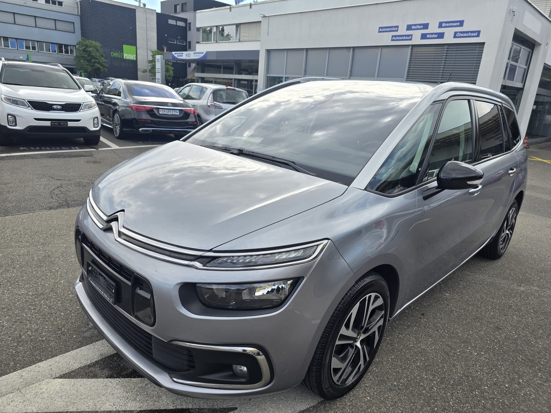 CITROEN Grand C4 Spacetourer 2.0 BlueHDi Feel Edition EAT8-image-0