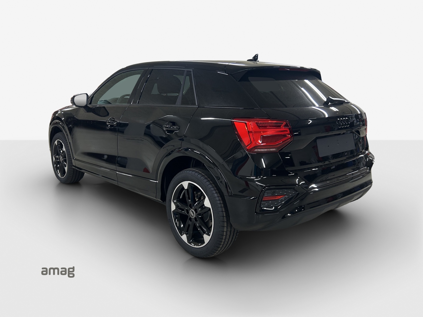AUDI Q2 35 TFSI advanced S-tronic-showroom-element-2