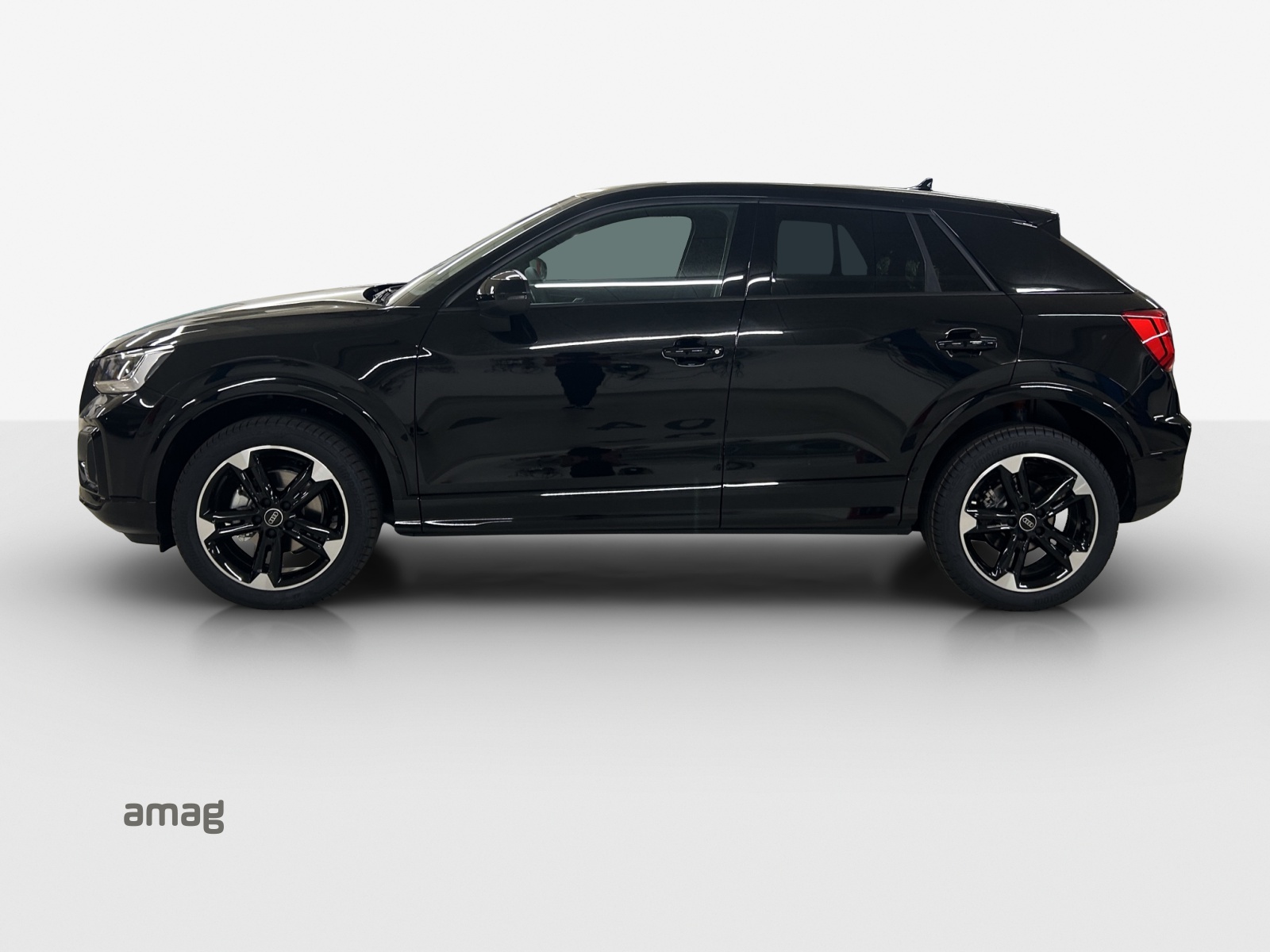 AUDI Q2 35 TFSI advanced S-tronic-image-4