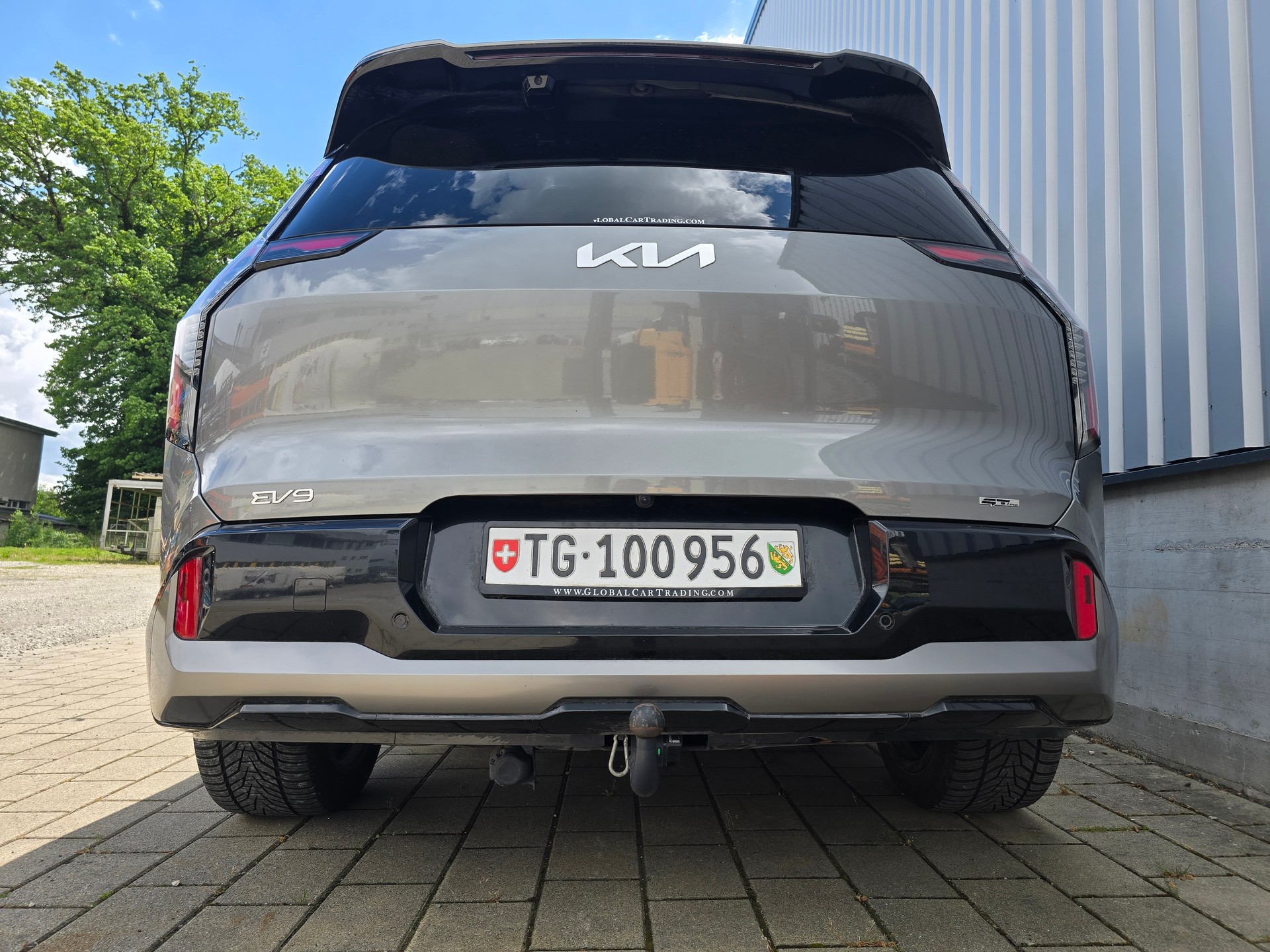 KIA 99.8 kWh GT-Line 4x4-image-2