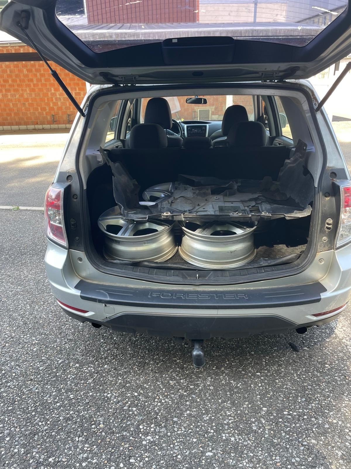 SUBARU Forester 2.0XS Limited Automatic-image-7