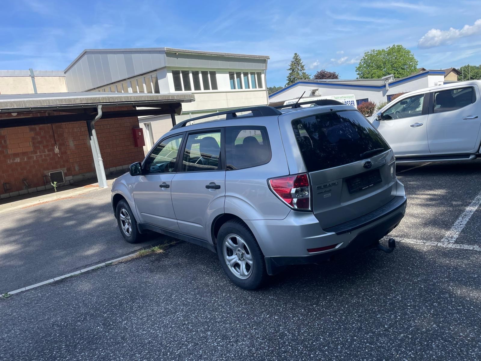 SUBARU Forester 2.0XS Limited Automatic-image-3