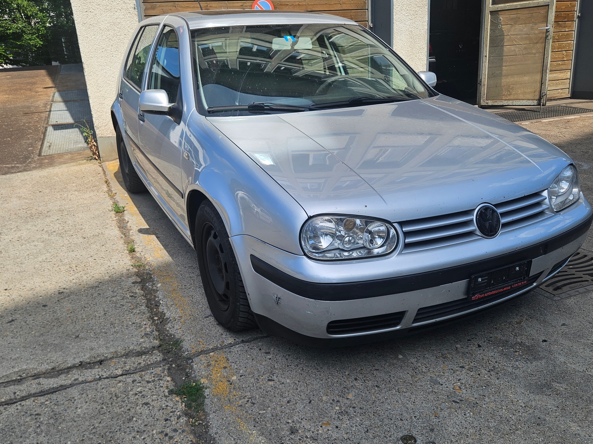VW Golf 1.9 TDI PD Comfortline-image-2