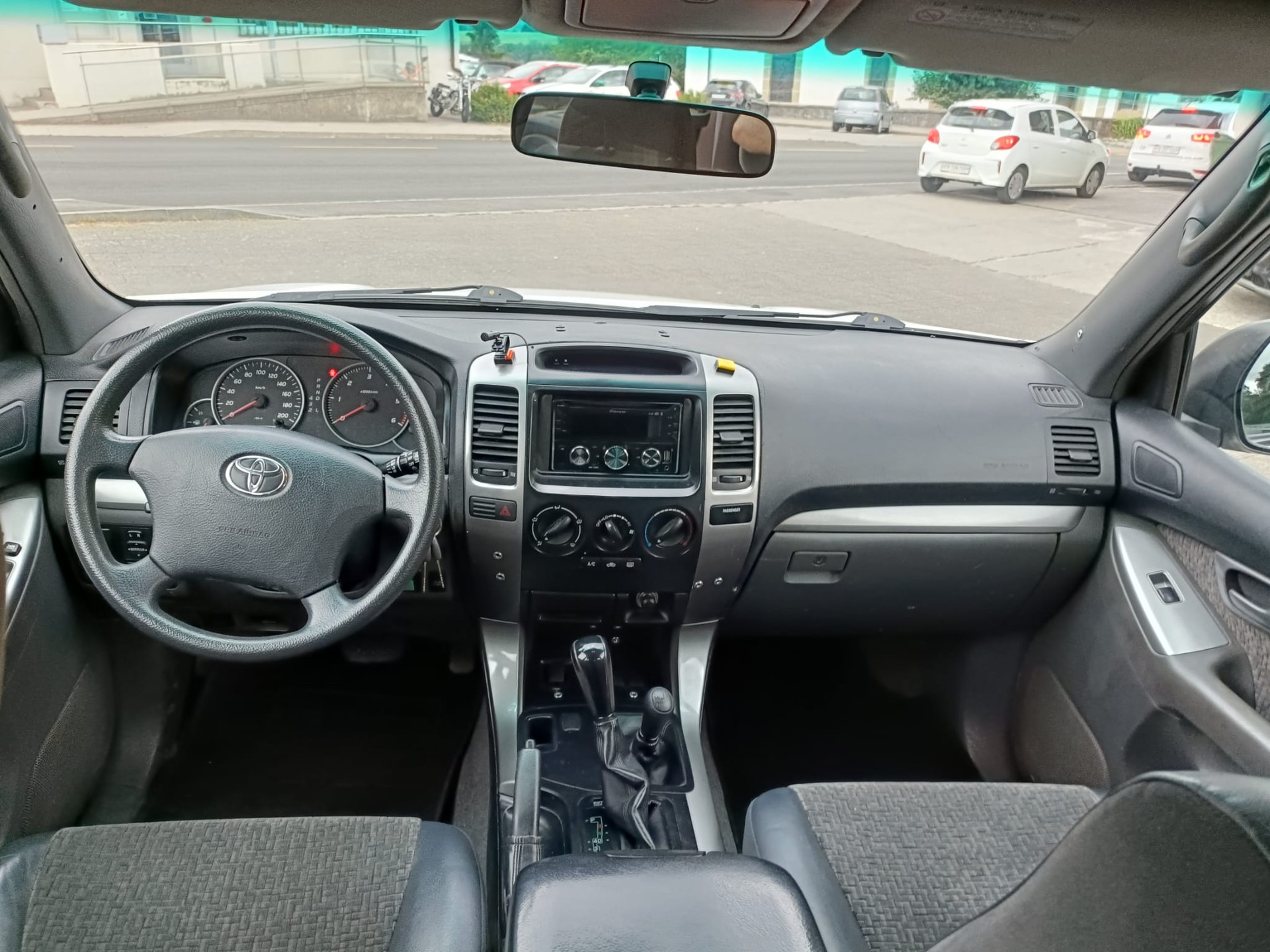 TOYOTA Land Cruiser 3.0 TD Linea Luna-image-1