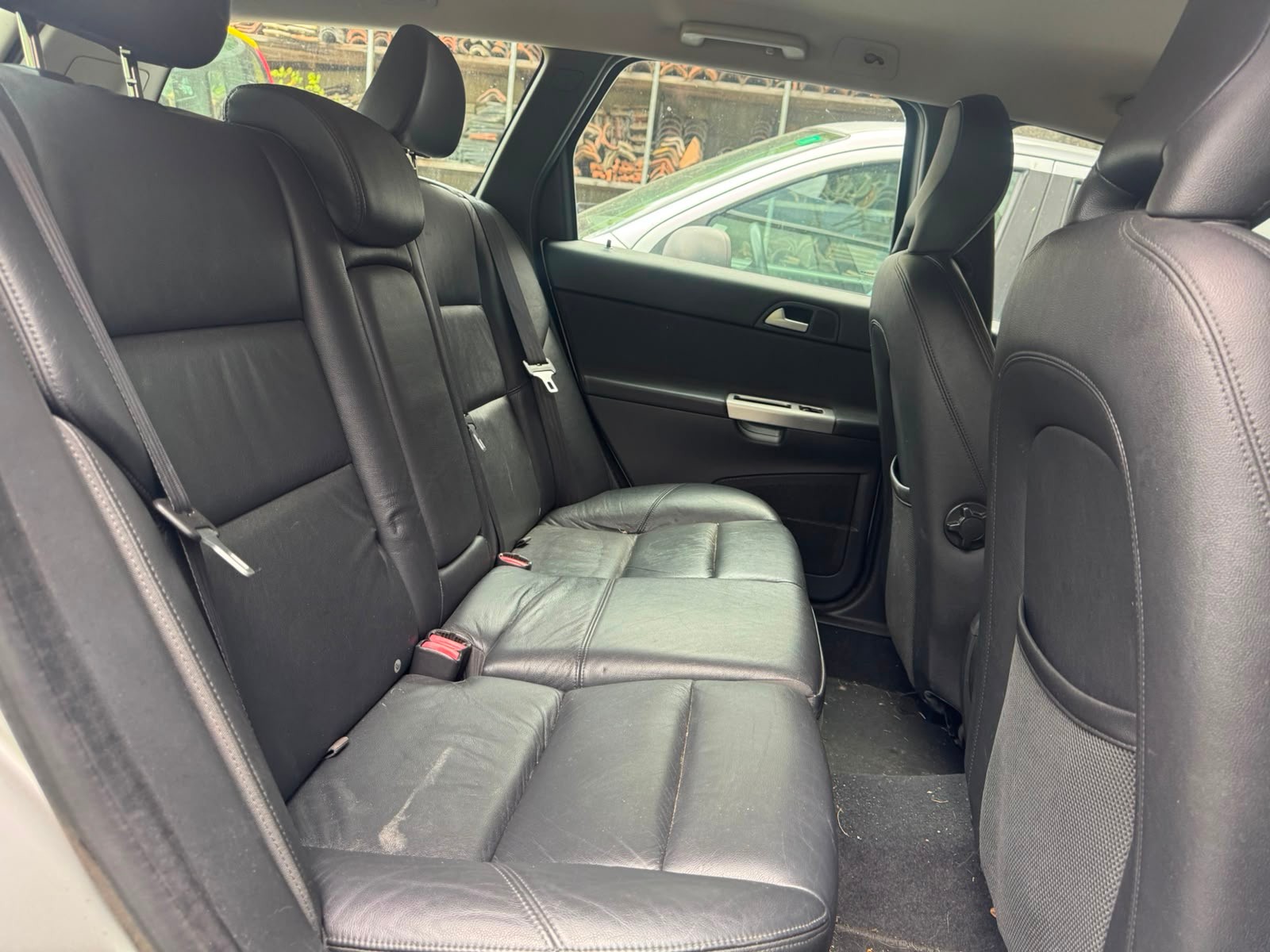 VOLVO V50 T5 AWD Limited Geartronic-image-10