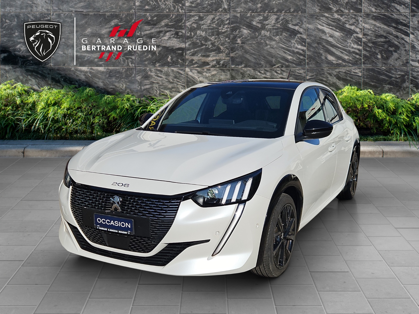PEUGEOT 208 1.2 PureTech GT Pack-image-0