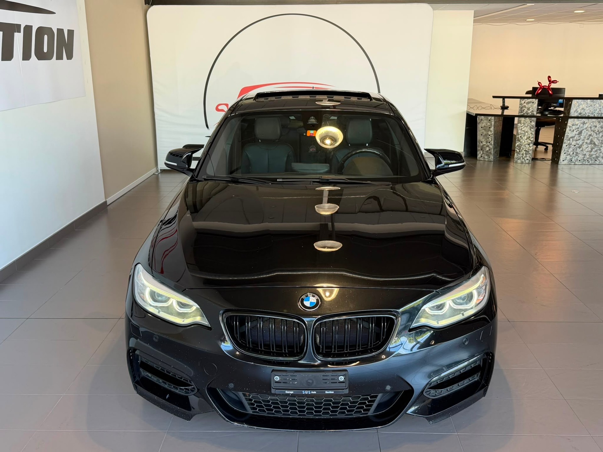 BMW M240i xDrive Steptronic-image-5