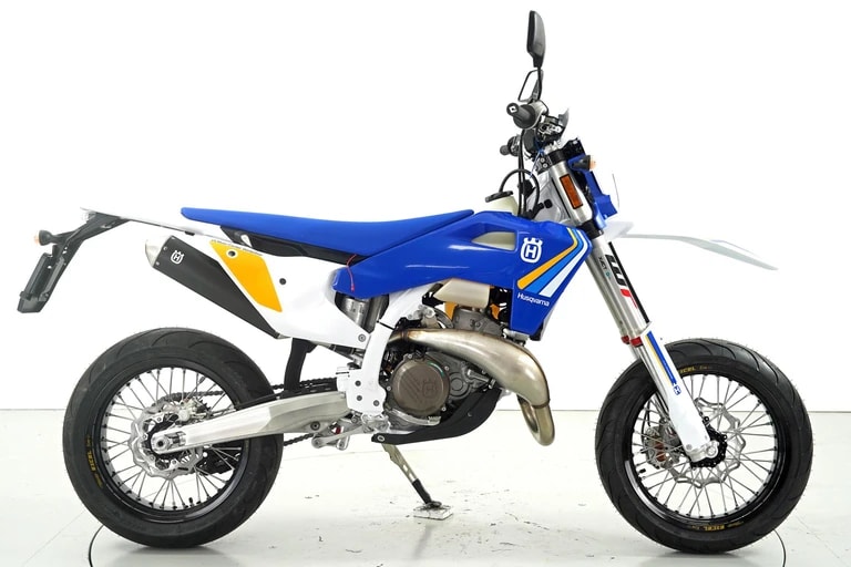 HUSQVARNA TE 300i 2t Heritage Supermoto-showroom-element-3