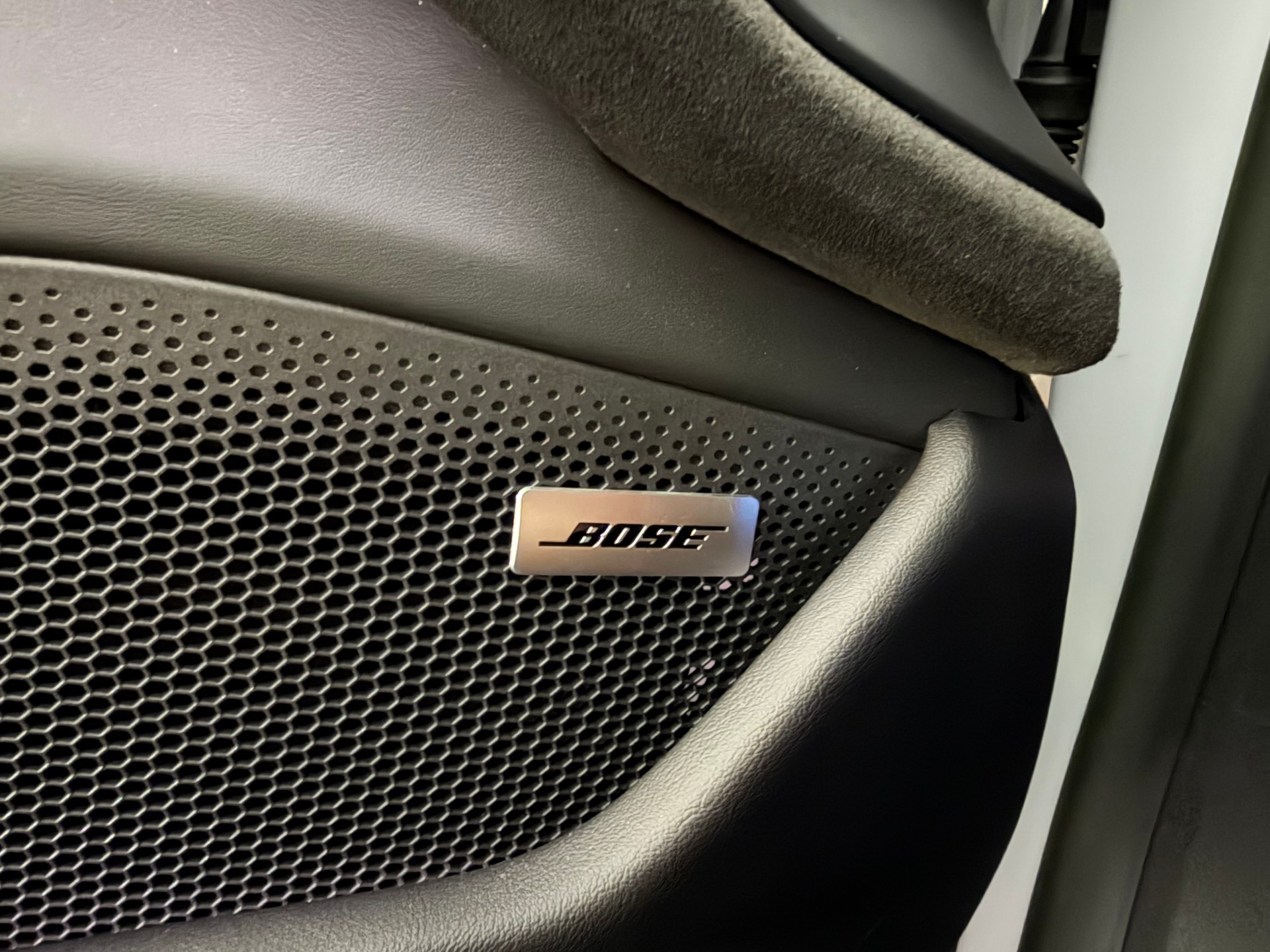 PORSCHE Taycan GTS Sport Turismo Performance Plus-image-14