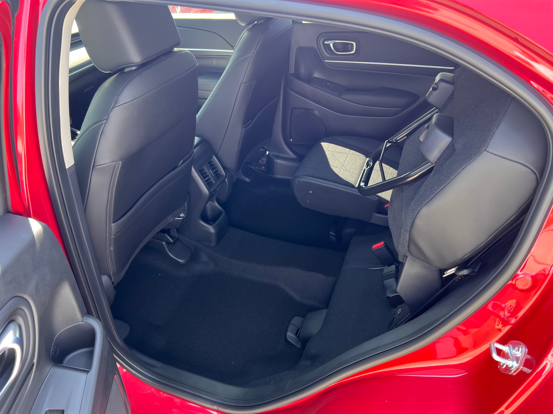 HONDA HR-V 1.5i-MMD Advance CVT-image-8