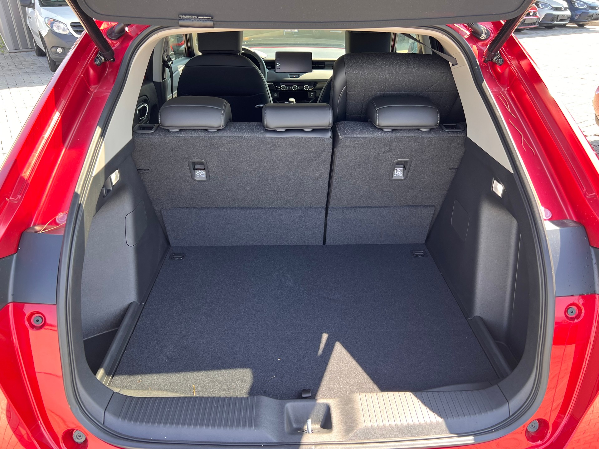 HONDA HR-V 1.5i-MMD Advance CVT-image-4