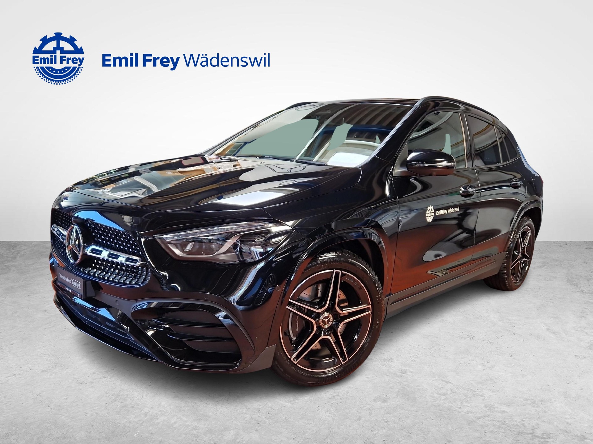 MERCEDES-BENZ GLA 250 4MATIC Swiss Star AMG Line