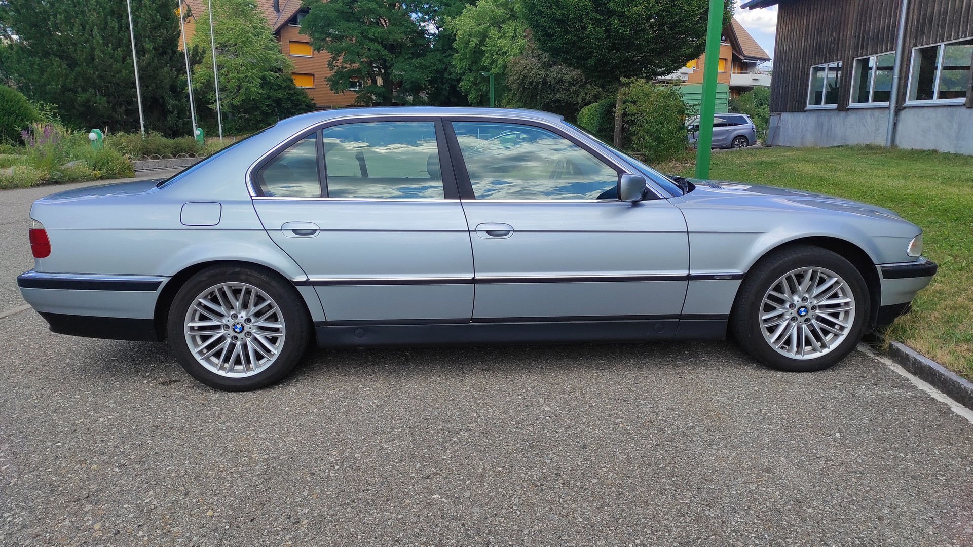 BMW-image-4