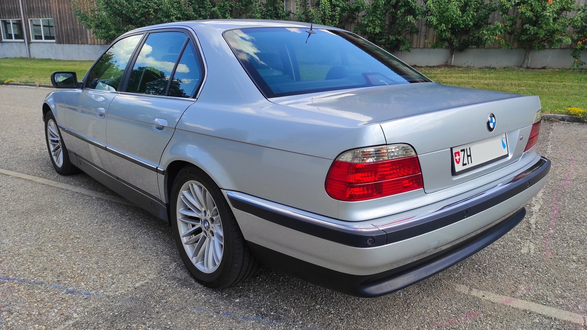 BMW-image-2