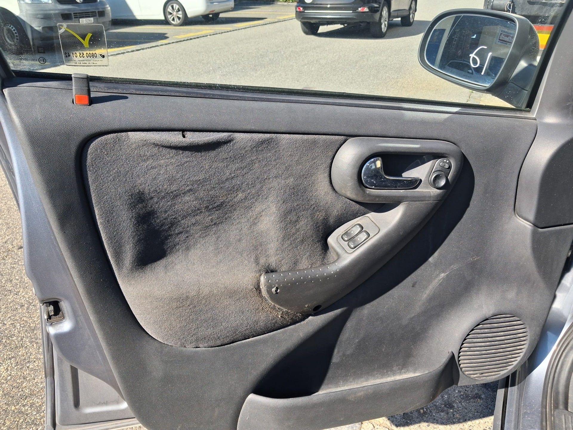 OPEL Corsa 1.7 DTi Elegance-image-11
