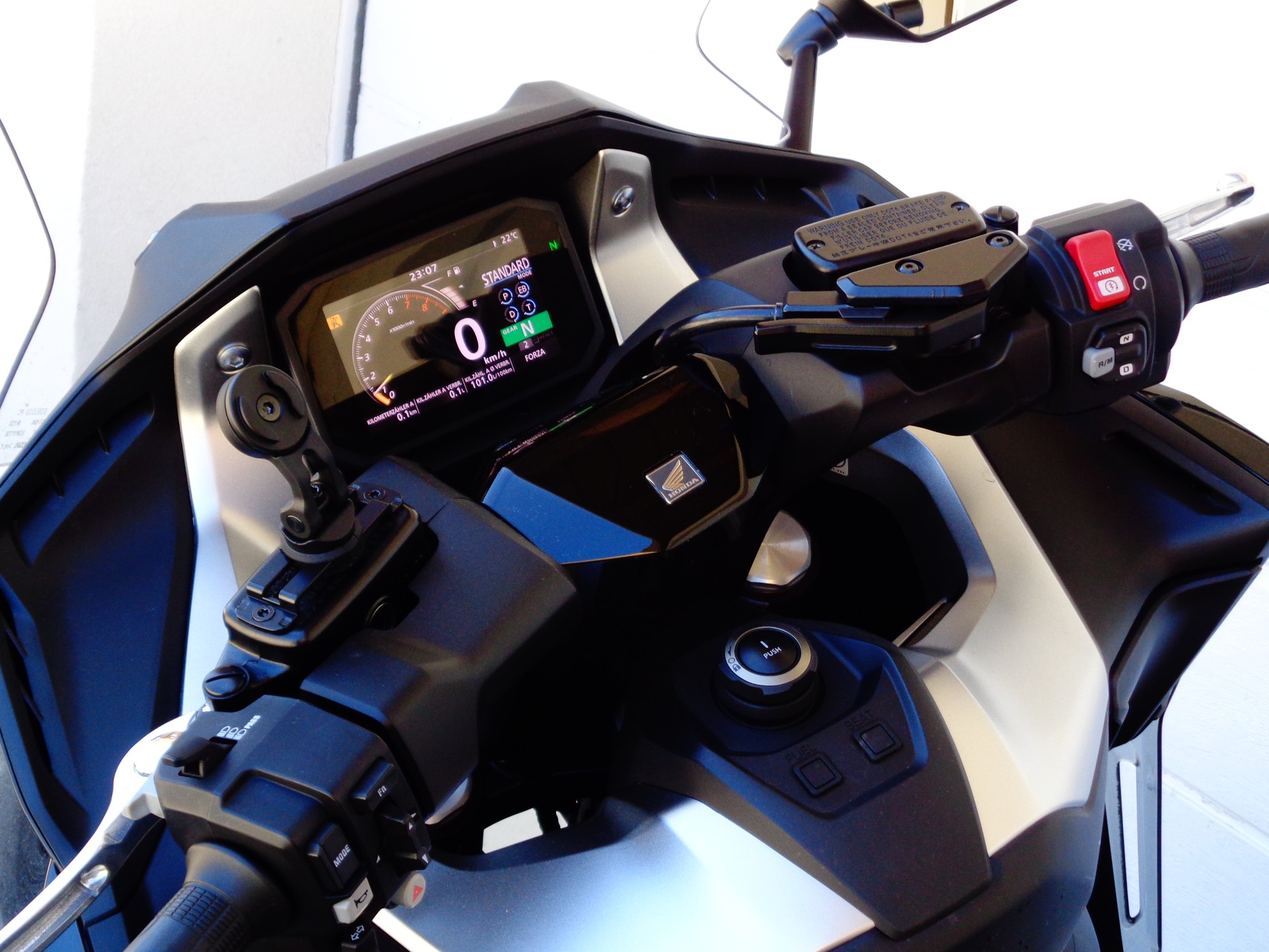 HONDA NSS 750 Forza DCT-image-9