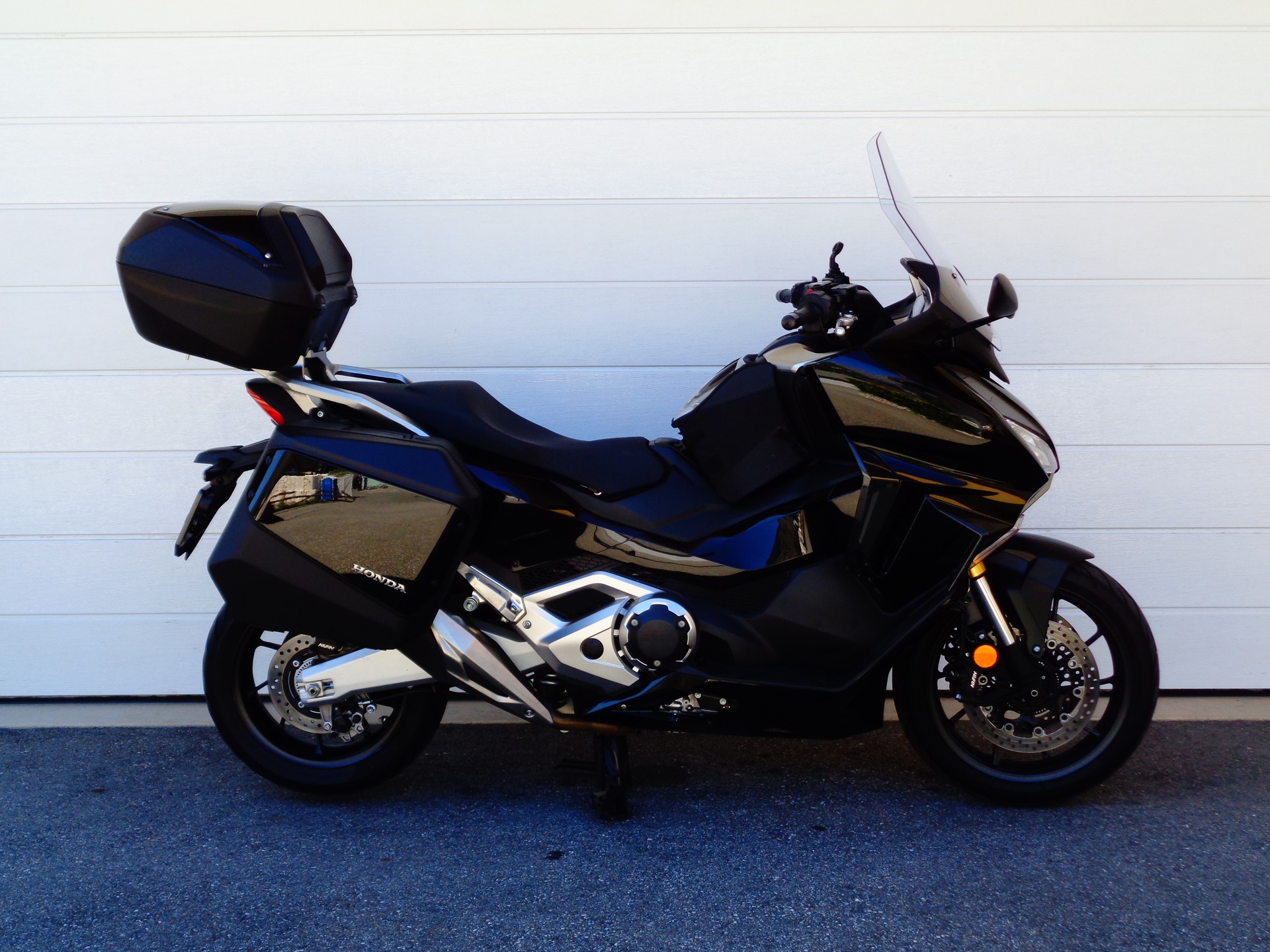 HONDA NSS 750 Forza DCT-showroom-element-2