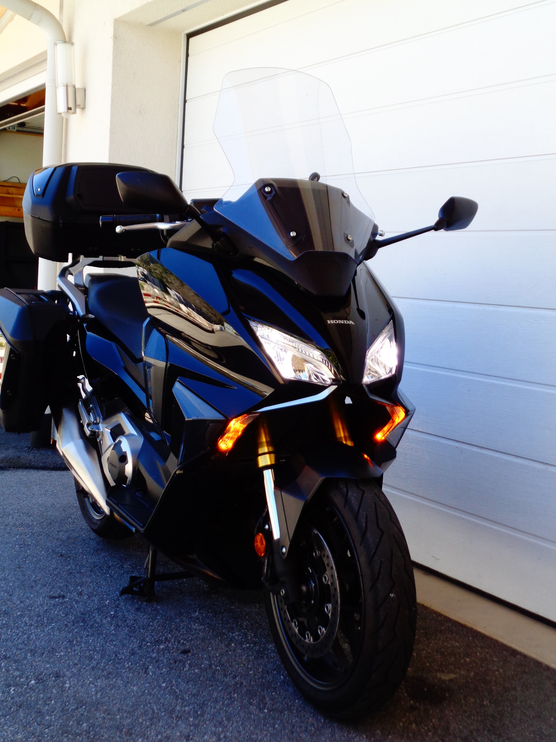 HONDA NSS 750 Forza DCT-showroom-element-1
