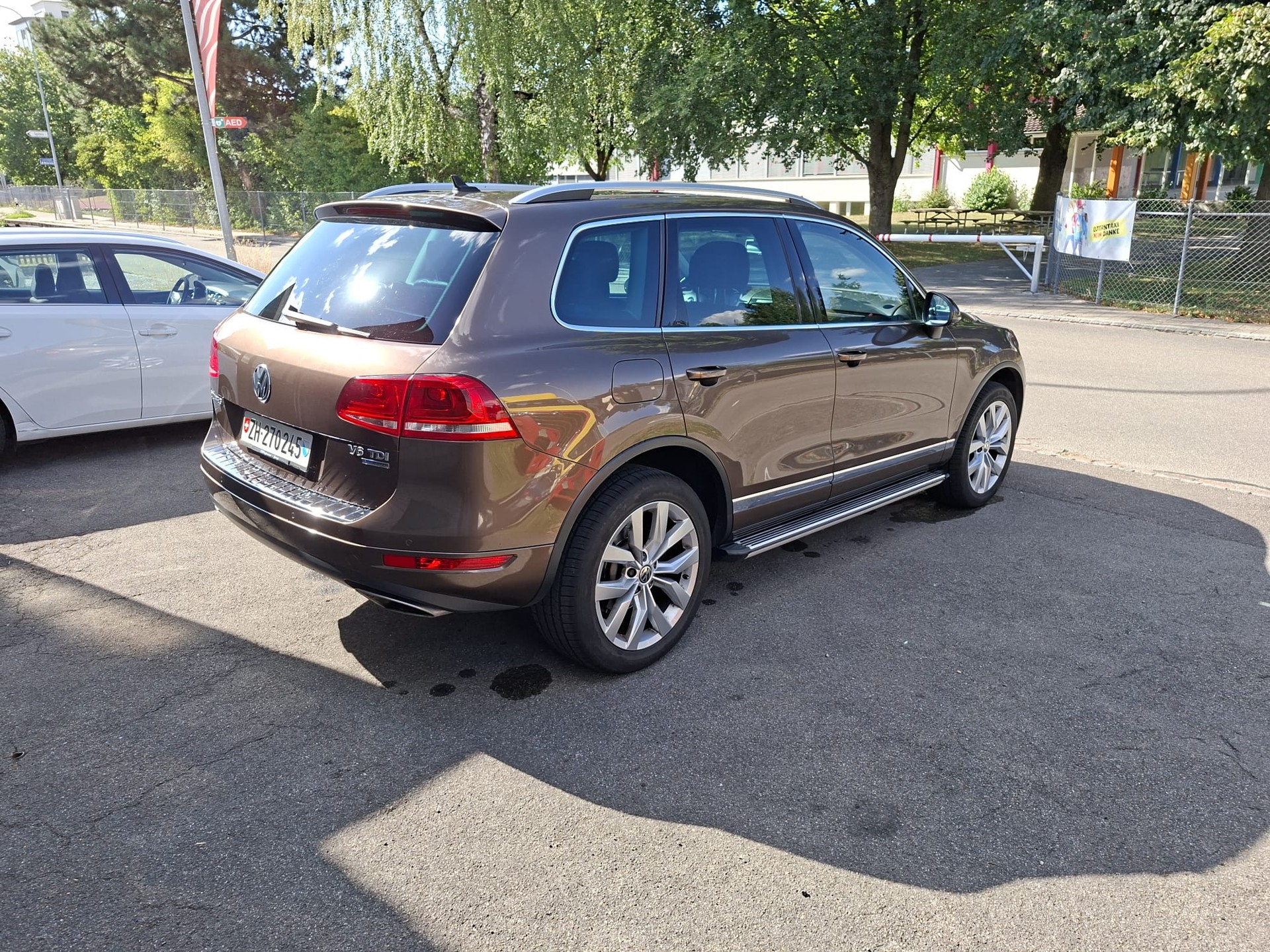VW Touareg 3.0 TDI BMT Terrain Tech Tiptronic-image-2